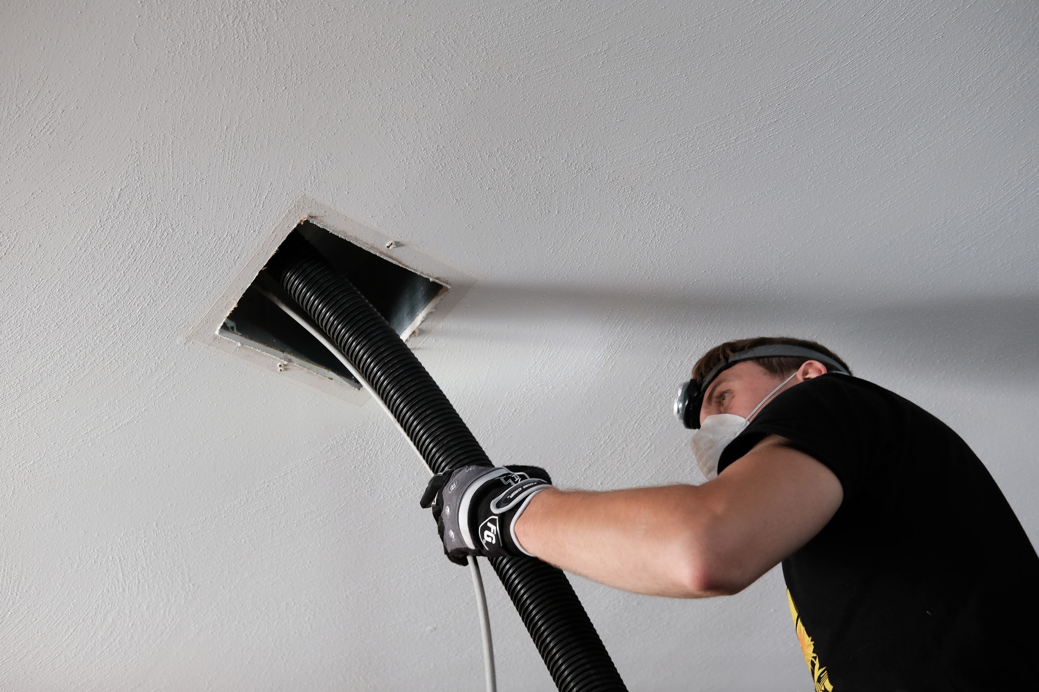 dreamstime_m_122152534 Newport Beach Ductwork Installation